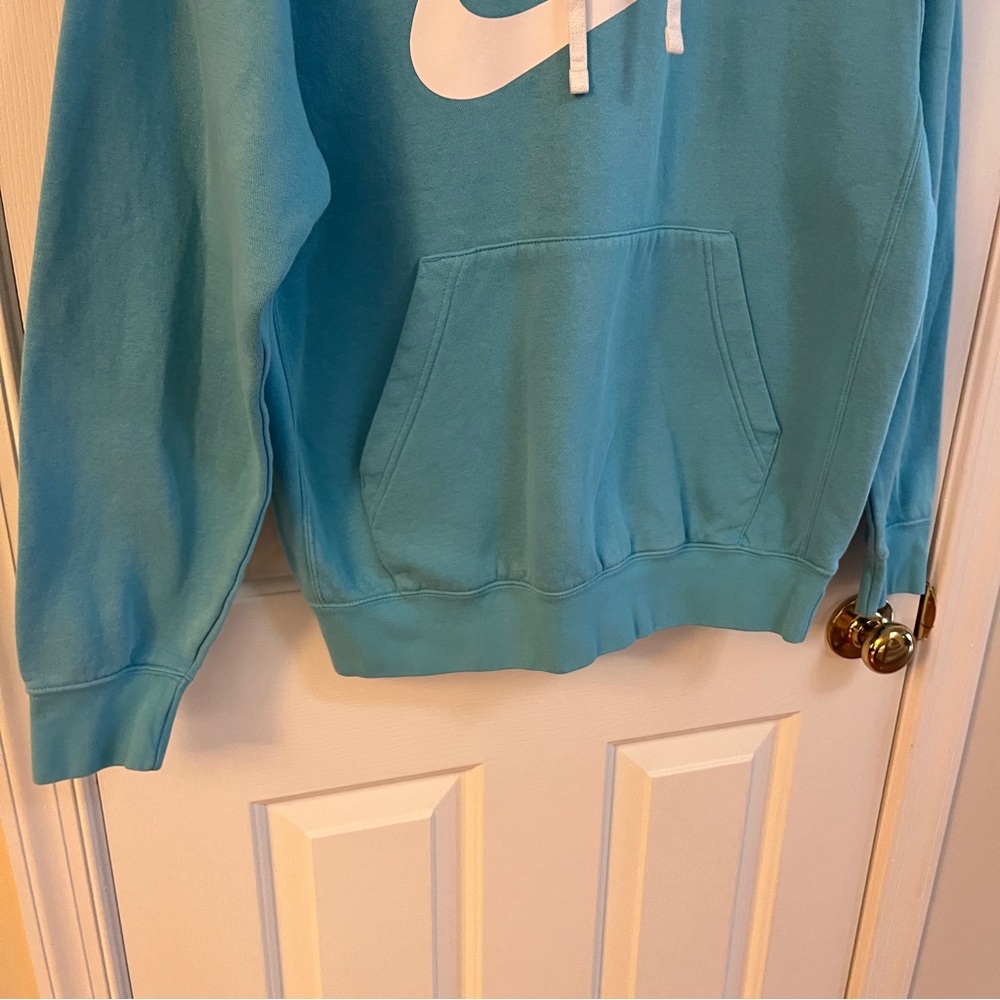 Nike Men's Teal Hoodie - Picture 3 of 7